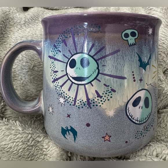 DISNEY CHRISTMAS/HALLOWEEN NIGHTMARE BEFORE CHRISTMAS MUG W/ Jack Skellington - Picture 1 of 8